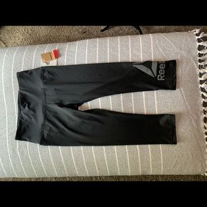 NWT Reebok Cropped Leggings